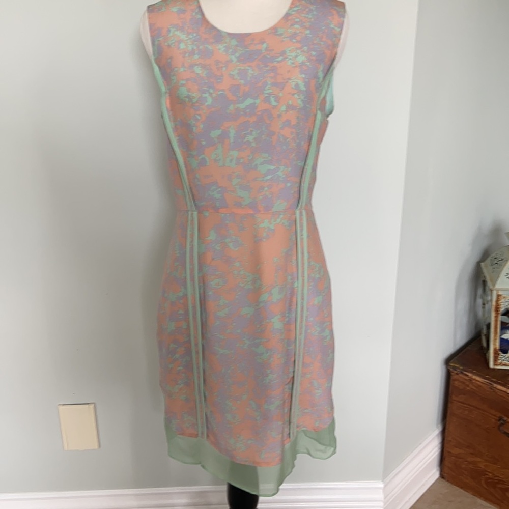 Line and Dot Pastel Monet Silk Dress. - Picture 3 of 13